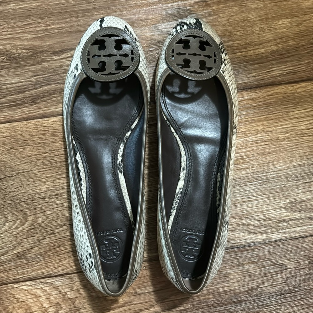 Tory Burch Ballet Shoe - Snakeskin size 10 - Picture 2 of 6